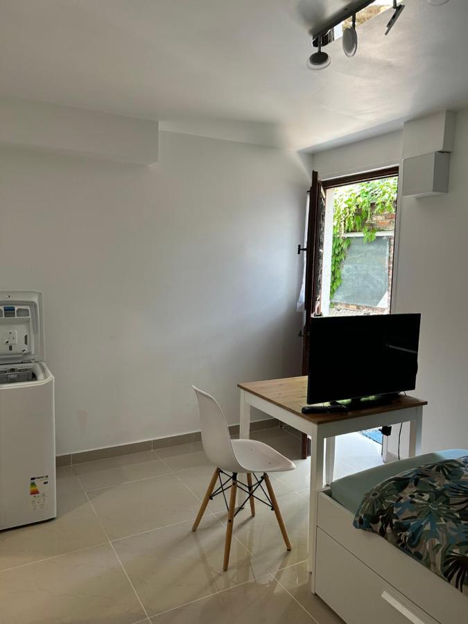 Studio3 Centre Ville Massy Massy  Luaran gambar